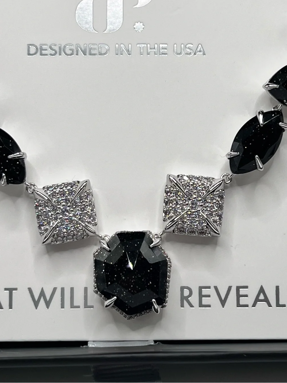 Bomb Party BP Obsidia Necklace Celestial Throne